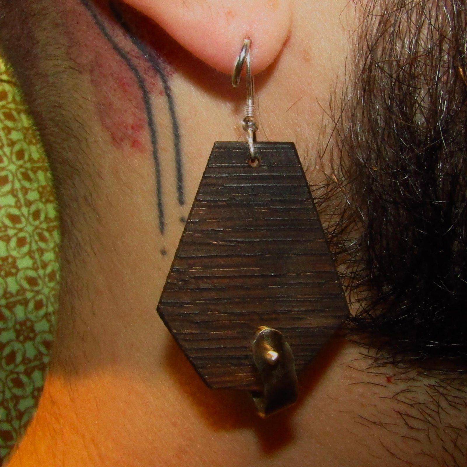 Pendantes en argent et chêne ébénisé – Image 2