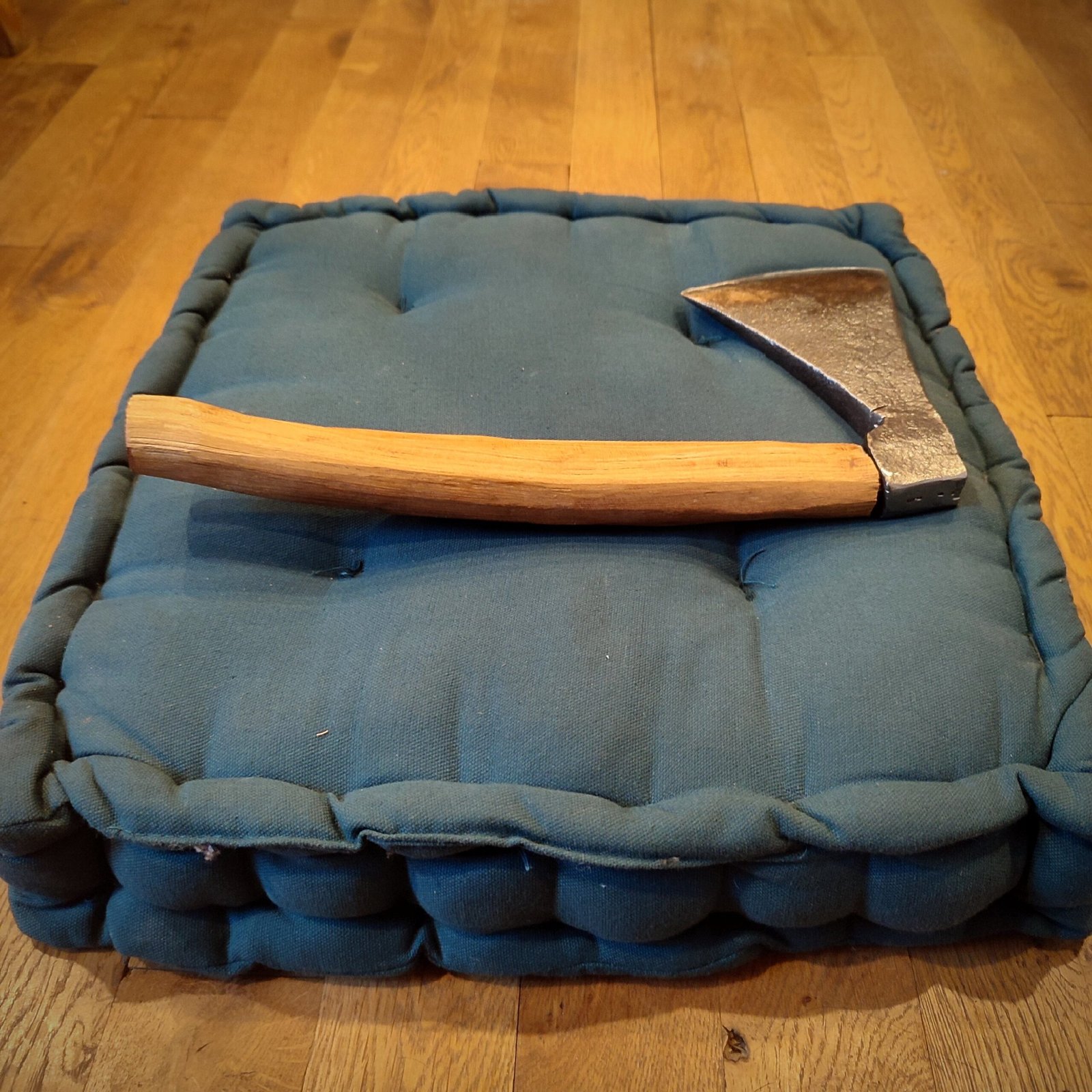 Hachette - la biscornue – Image 3